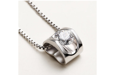 铂金与黄金回收价格比较 铂金会高于黄金吗？钻石首饰如何影响价值？